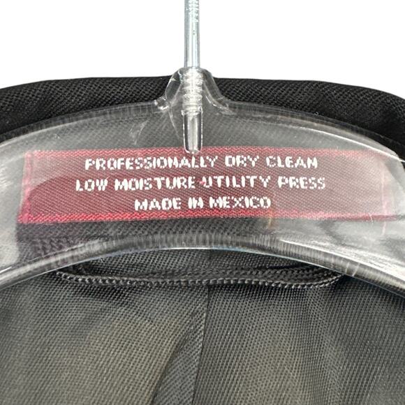 Evan Picone Black Two Button Closure Notched Lapels Flap Pockets Blazer 41L - Picture 5 of 11